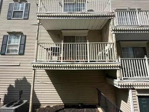 24 Krueger Ct, Newark, NJ 07103 photo 27