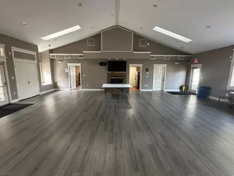 24 Krueger Ct, Newark, NJ 07103 photo 32