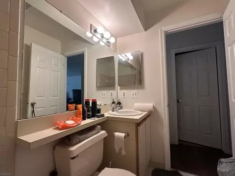 24 Krueger Ct, Newark, NJ 07103 photo 20