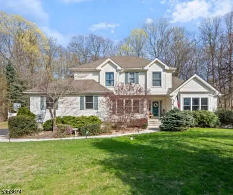 2 Doe Run, Sparta, NJ 07871