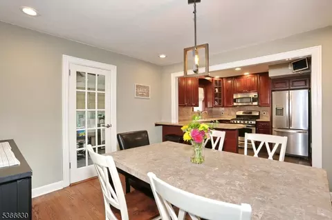 393 High St, Nutley, NJ 07110 photo 10