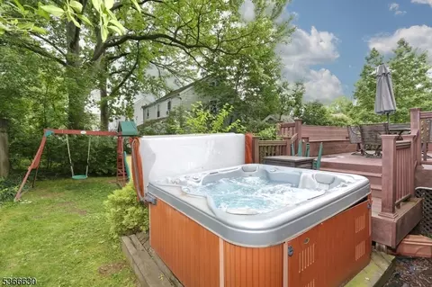 393 High St, Nutley, NJ 07110 photo 41