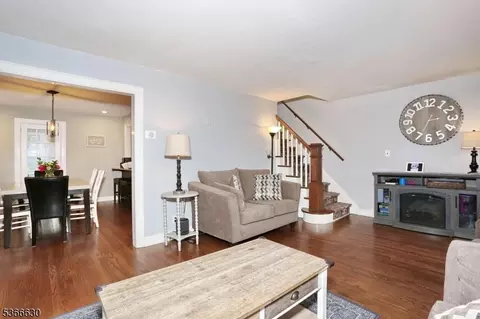 393 High St, Nutley, NJ 07110 photo 6