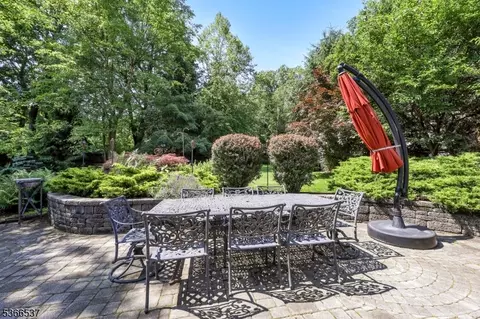 19 Mountain Ridge Dr, Wayne, NJ 07470 photo 21