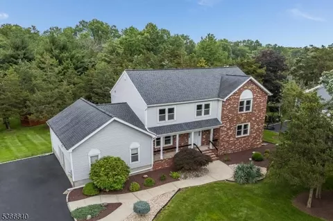 836 Dow Rd, Bridgewater, NJ 08807