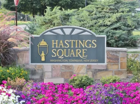 35 Bennington Sq, Hackettstown, NJ 07840