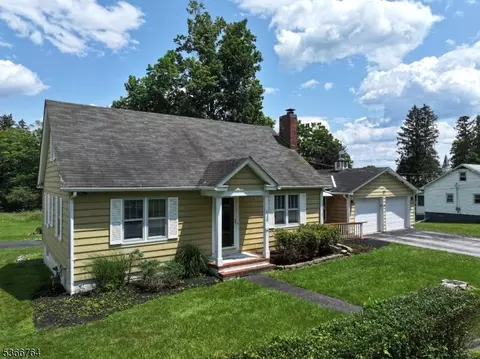 8 Mattison Ave, Branchville, NJ 07826