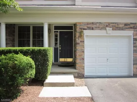 140 Levinberg Ln, Wayne, NJ 07470 photo 3