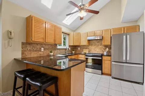 2507 Park Pl, Springfield, NJ 07081 photo 6