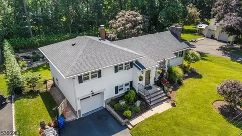 46 Leonard Dr, Waldwick, NJ 07463 photo 20