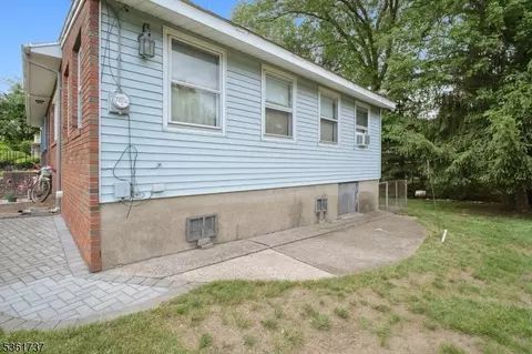 28 Stylon Rd, Wayne, NJ 07470 photo 4
