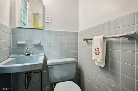 28 Stylon Rd, Wayne, NJ 07470 photo 20