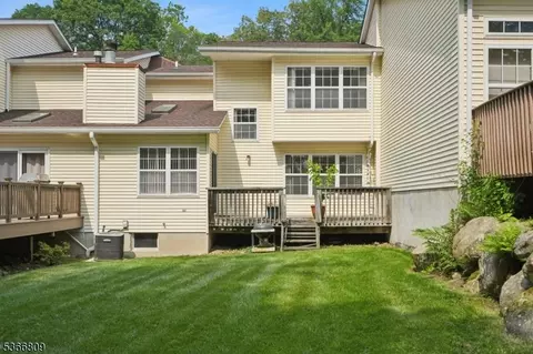 71 Butternut Dr, Wayne, NJ 07470 photo 30