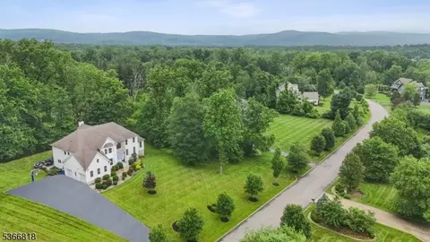 190 Main St, Union Twp, NJ 08827 photo 2