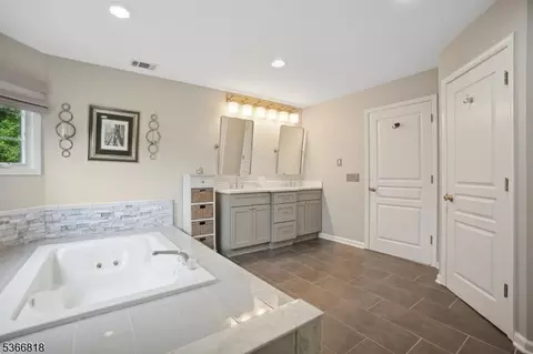 190 Main St, Union Twp, NJ 08827 photo 32