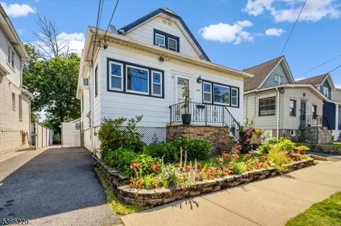 30 Zeliff Ave, Little Falls Twp, NJ 07424