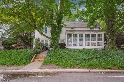 53 Fairfield Rd, Fairfield, NJ 07004