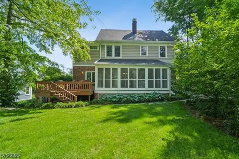 29 Maple Ter, Millburn Twp, NJ 07041 photo 25