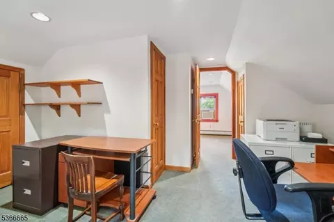 29 Maple Ter, Millburn Twp, NJ 07041 photo 18