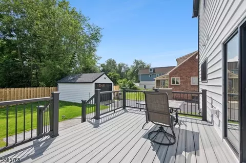 18 Willow St, Millburn, NJ 07041 photo 27