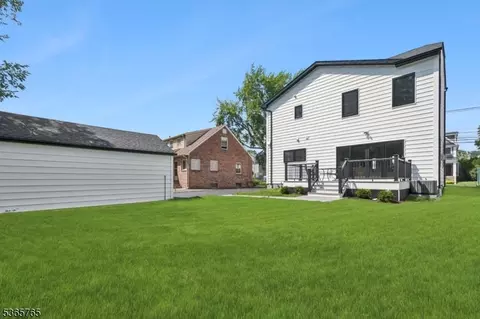 18 Willow St, Millburn, NJ 07041 photo 30