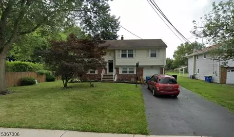 148 Dutton St, Somerset, NJ 08873