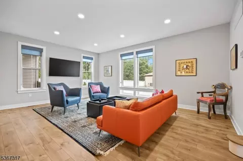 15 E Hartwick Dr, Skillman, NJ 08558 photo 6