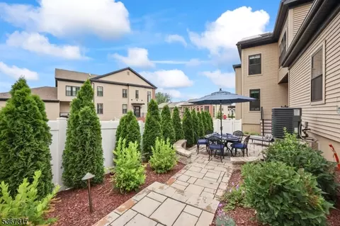 15 E Hartwick Dr, Skillman, NJ 08558 photo 42