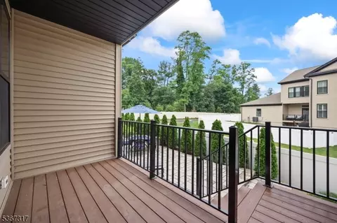 15 E Hartwick Dr, Skillman, NJ 08558 photo 39