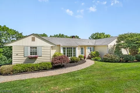69 Newton Ave, Branchville, NJ 07826