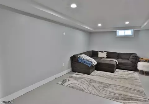 48 Mackenzie Rd, Hampton, NJ 08827 photo 6