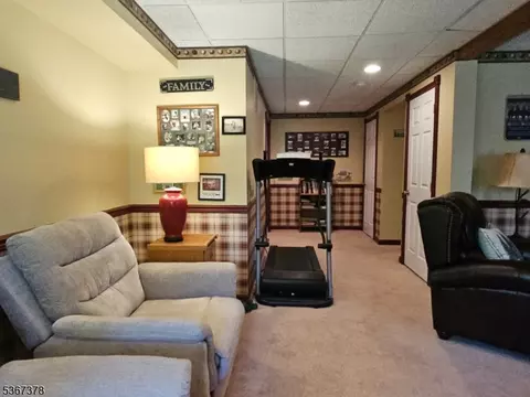 257 Harvard Dr, Hackettstown, NJ 07840 photo 17