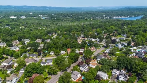 8 Thomas Ter, Wayne, NJ 07470 photo 44