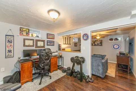 8 Thomas Ter, Wayne, NJ 07470 photo 31