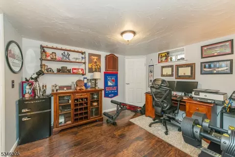 8 Thomas Ter, Wayne, NJ 07470 photo 30