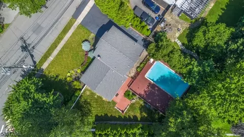 8 Thomas Ter, Wayne, NJ 07470 photo 42