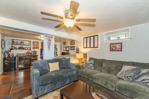8 Thomas Ter, Wayne, NJ 07470 photo 29
