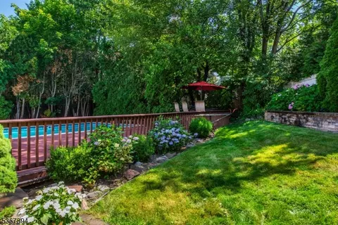 8 Thomas Ter, Wayne, NJ 07470 photo 40