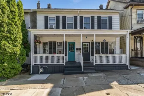 302 Chambers St, Phillipsburg, NJ 08865