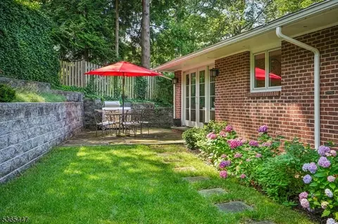 110 Division Ave, Summit, NJ 07901 photo 29