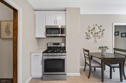 147 Grant Ave, Nutley, NJ 07110 photo 16