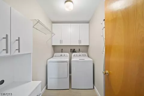 147 Grant Ave, Nutley, NJ 07110 photo 32