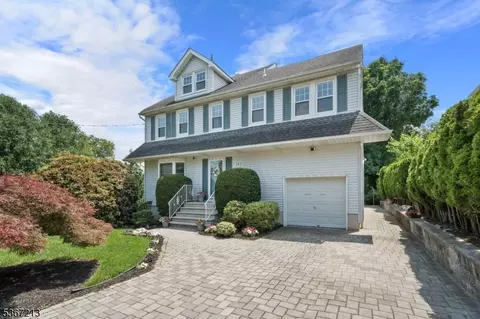 147 Grant Ave, Nutley, NJ 07110 photo 3