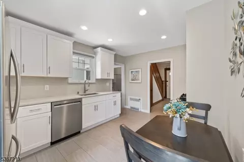 147 Grant Ave, Nutley, NJ 07110 photo 14