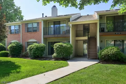 136 Woodward Ln, Basking Ridge, NJ 07920