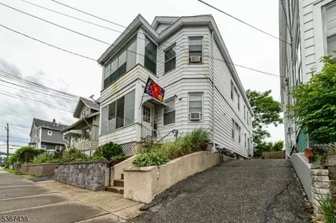 331 Dakota St, Paterson, NJ 07503