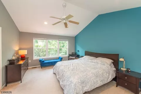 90 Warbler Dr, Wayne, NJ 07470 photo 11