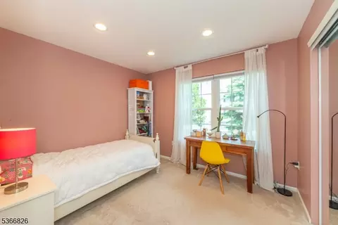 90 Warbler Dr, Wayne, NJ 07470 photo 19