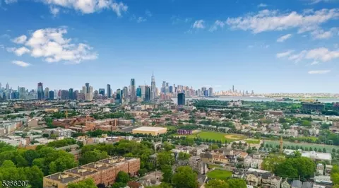 808 Ocean Ave, Jersey City, NJ 07304