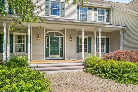 21 Partridge Rd, Flemington, NJ 08822 photo 3